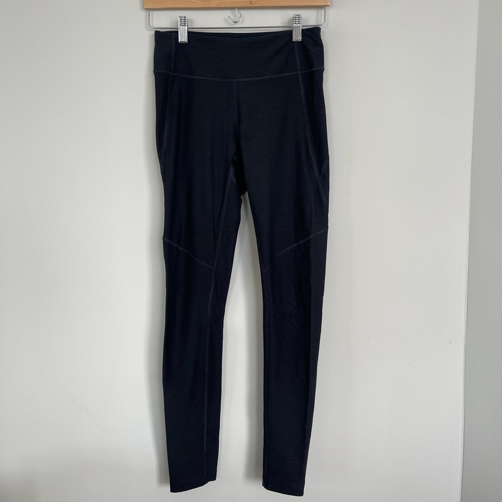 Outdoor Voices Navy Leggings - SMALL